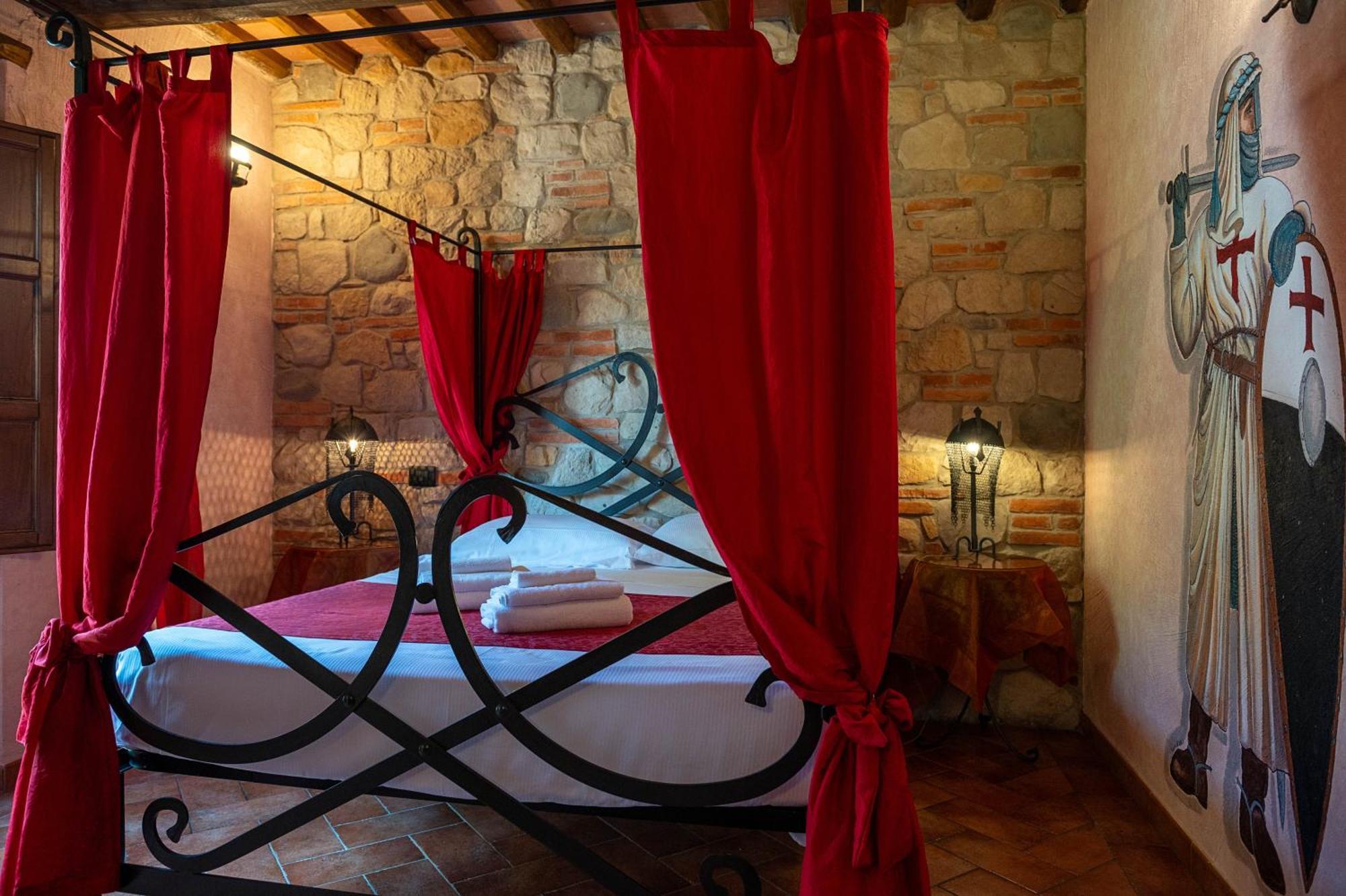 Castello Dei Templari Bed and Breakfast Lucca Buitenkant foto