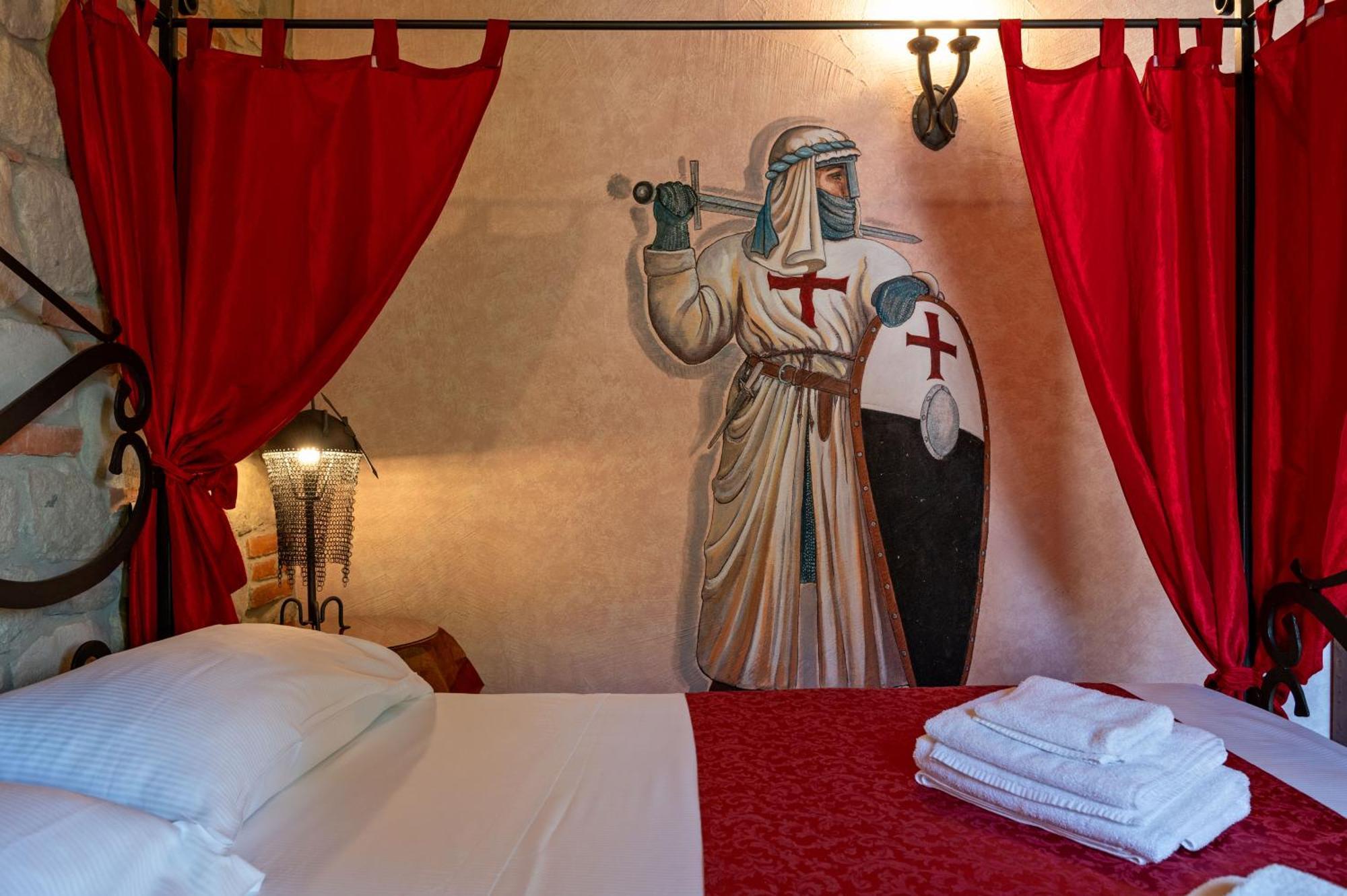 Castello Dei Templari Bed and Breakfast Lucca Buitenkant foto