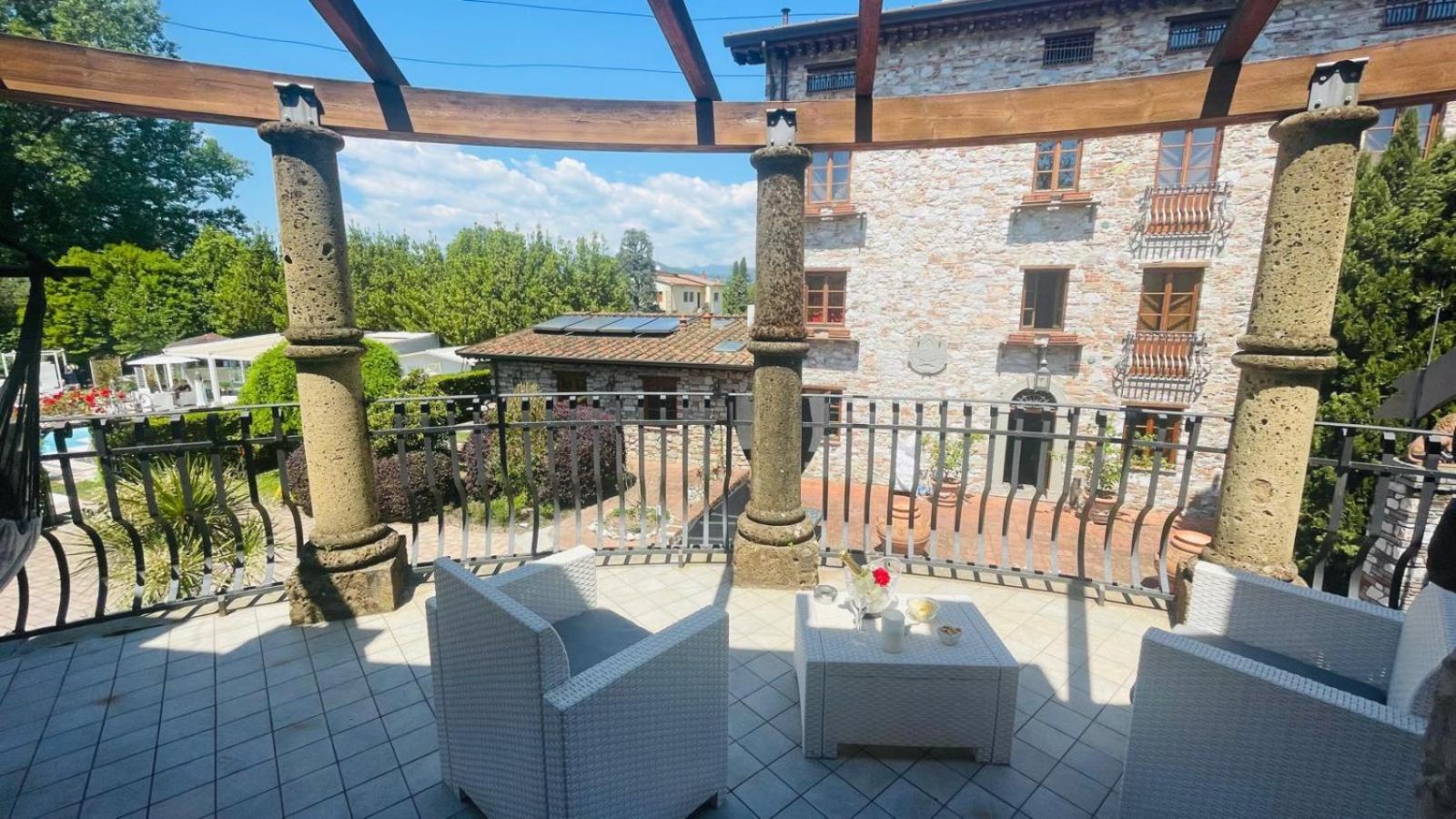 Castello Dei Templari Bed and Breakfast Lucca Buitenkant foto